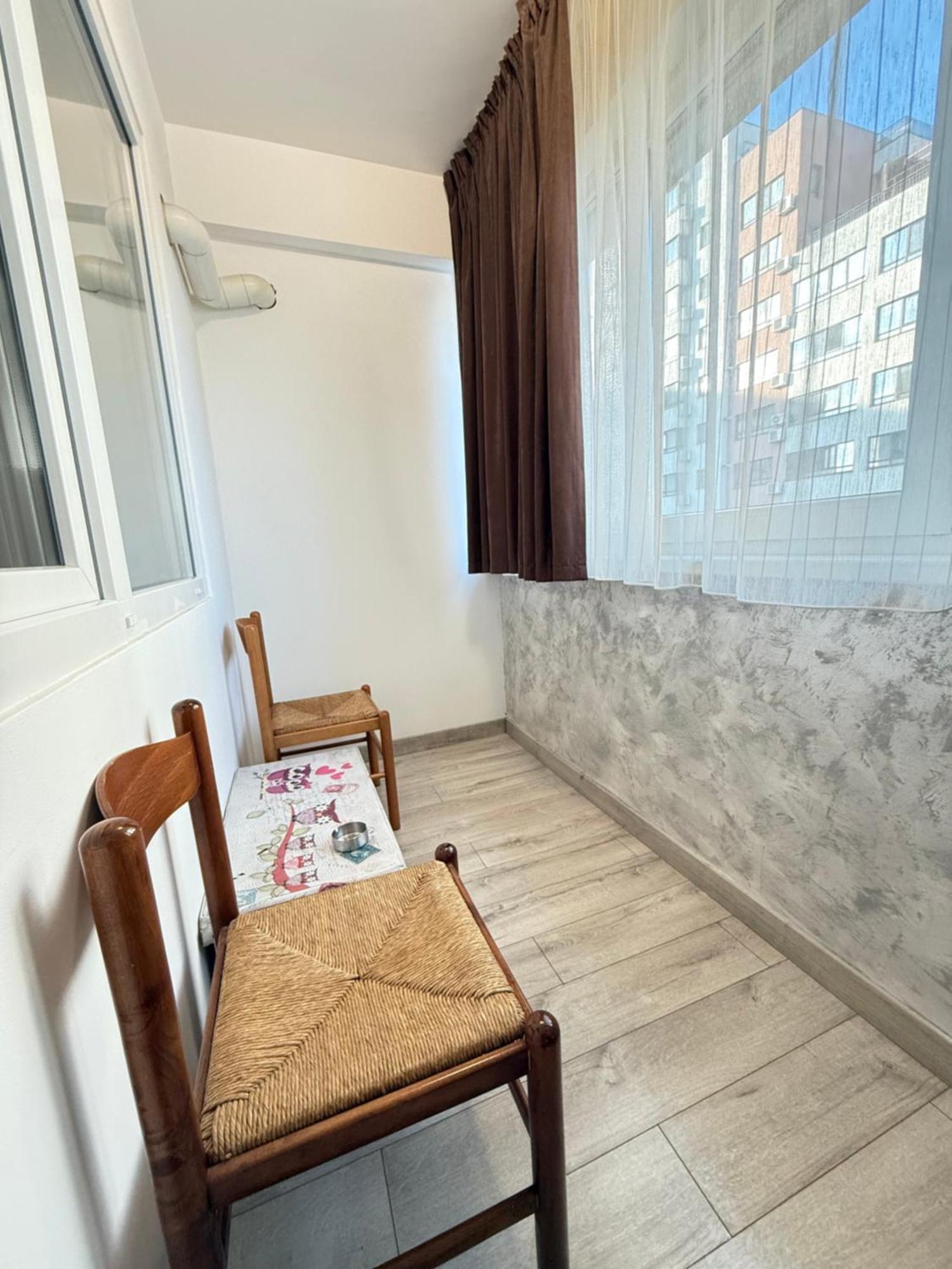 Smart Stay Studio With Free Parking Яссы Экстерьер фото